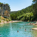 découvrez segirei au portugal, votre guide incontournable pour profiter de baignades rafraîchissantes et de randonnées en pleine nature, entre paysages préservés et aventures en plein air.